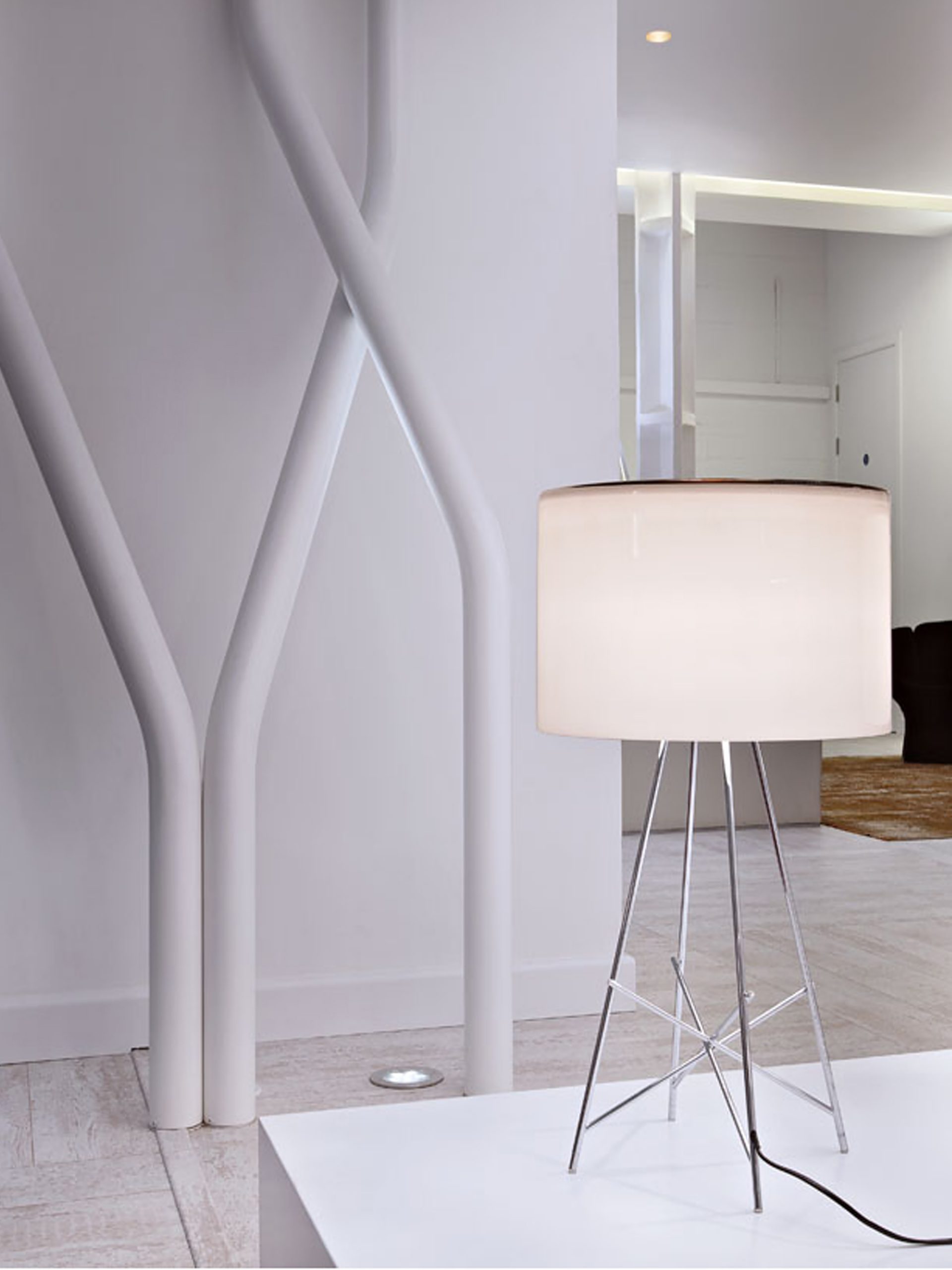 Flos-Ray-Table-Lamp-Glass-B