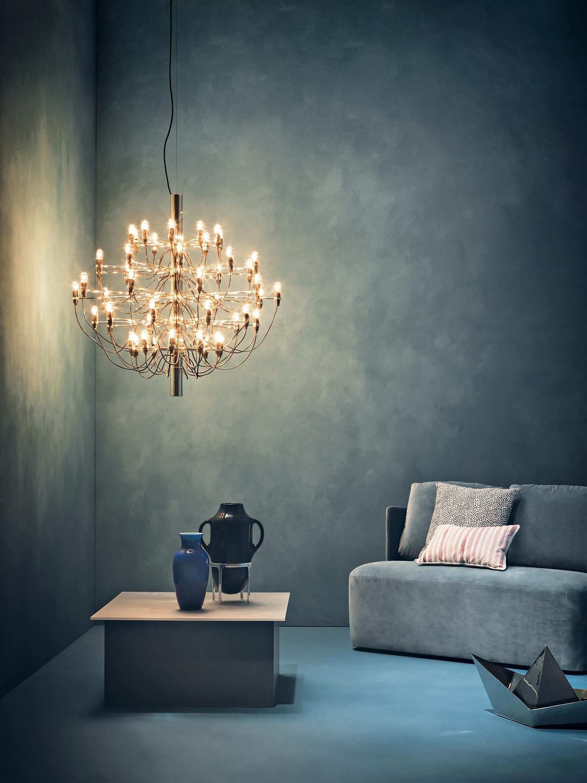Flos_2097-30-Luester_2000x2000-ID1525431-14a00ad90d2c3b3f30c1888d7aae3776