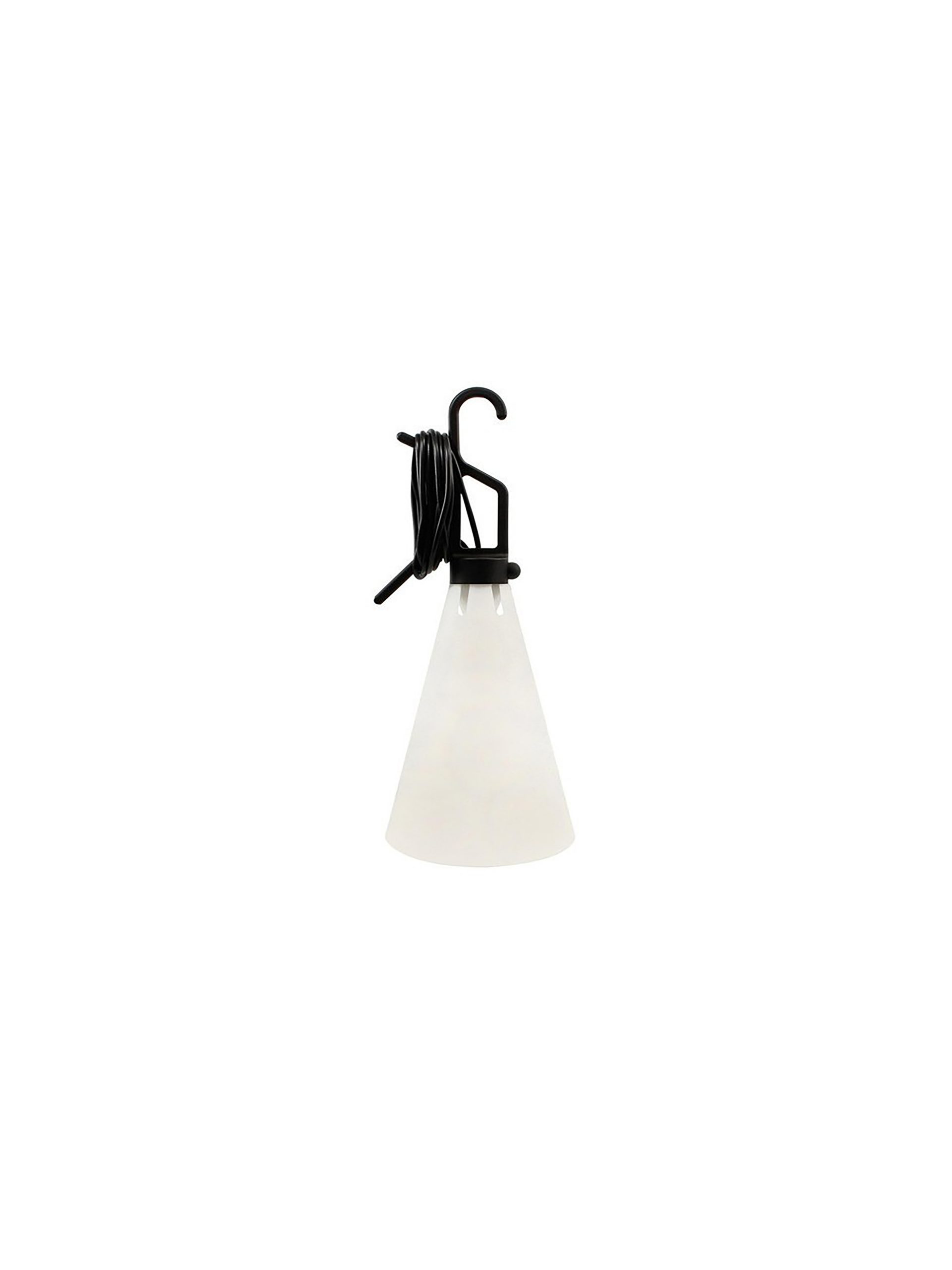 Flos_May-Day-Mehrzweckleuchte_1200x630-ID1705464-0ad3624eacd07e6fd6f698eba4d33e93