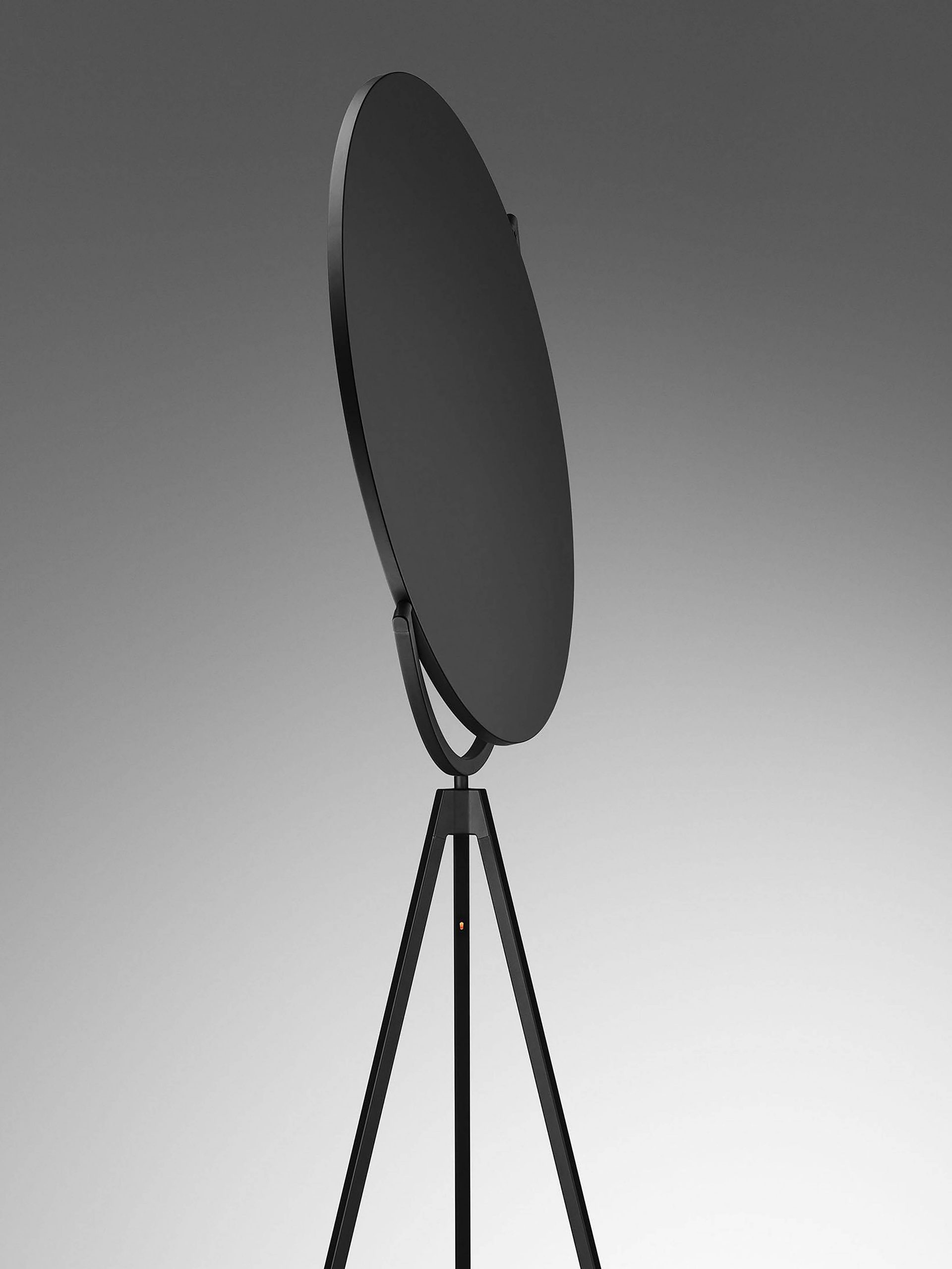 Flos_Superloon-LED-Stehleuchte_2000x2000-ID1498877-fc98eb63b926c567d1bfe2b4e0afa2ab