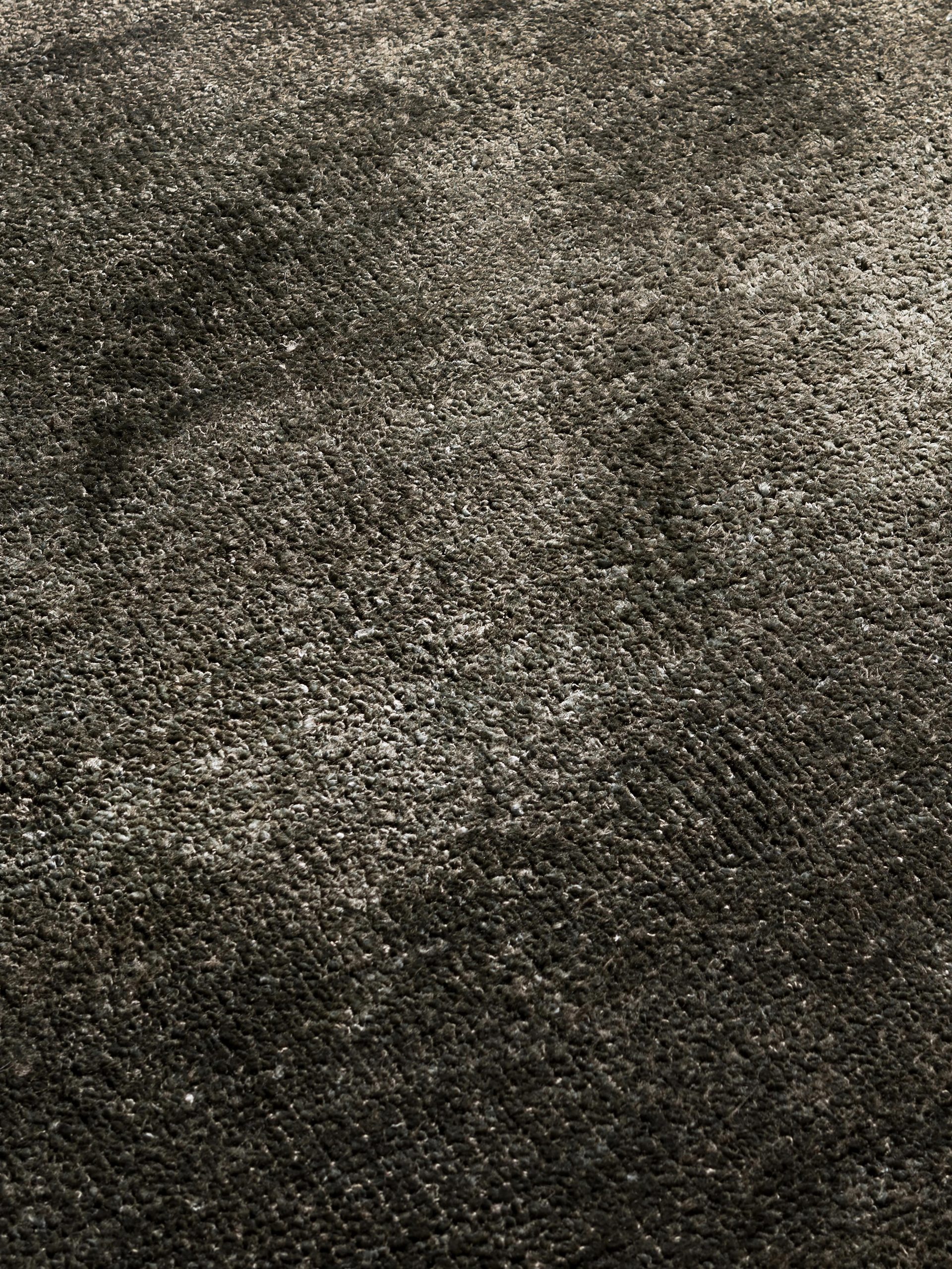 patch-silk-1-rug-henge-25062010488-210105-pro-b-arcit18