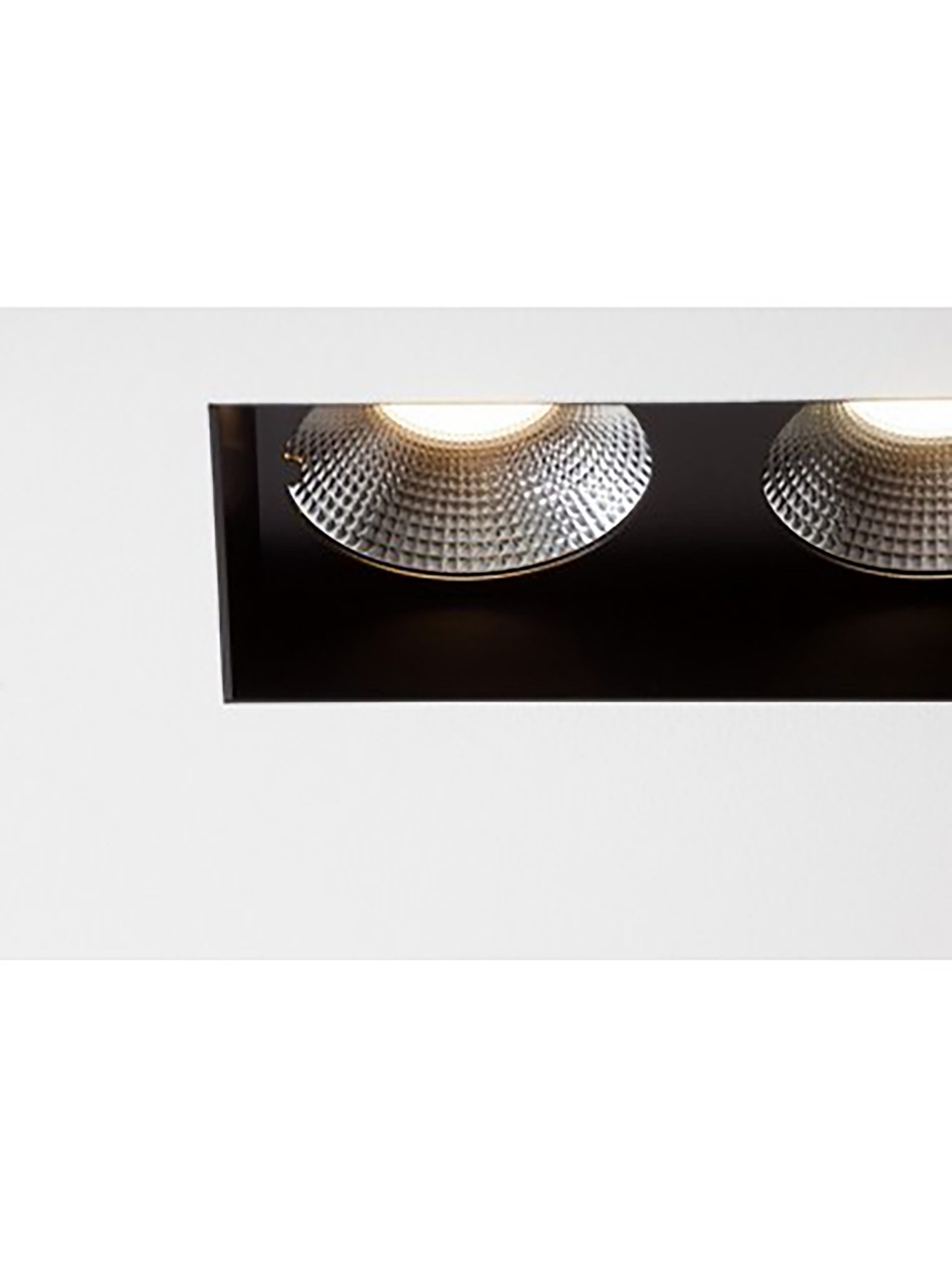 solid-lightbox-1352-wp-lampa-led-sufitowa-wpuszczana-labra-4-1094c